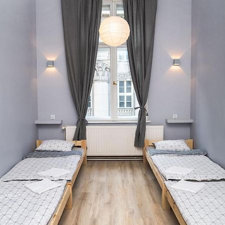 Hostel Krakowskie Klimaty Bagian luar foto