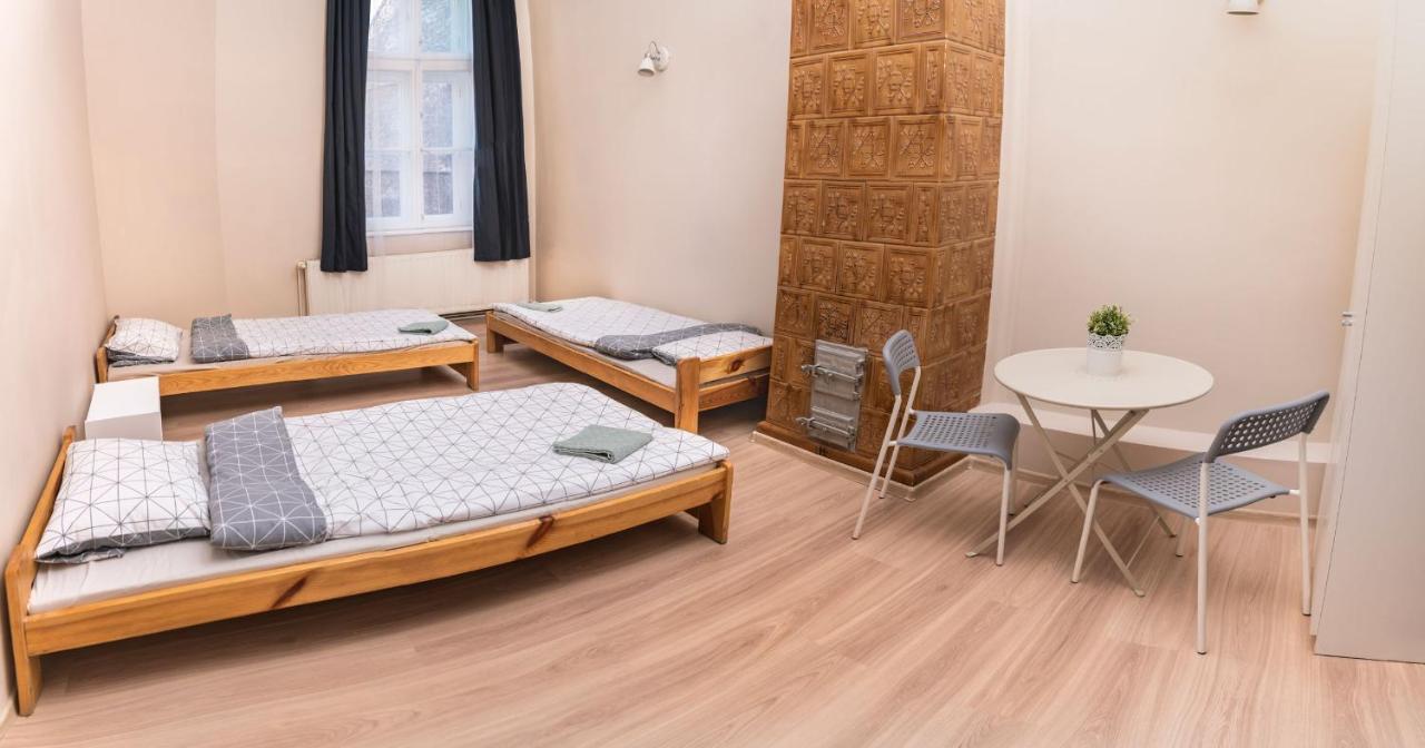 Hostel Krakowskie Klimaty Bagian luar foto